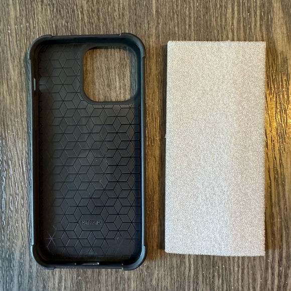 Taylor Swift iPhone case - Picture 4 of 4